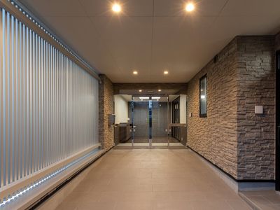 モダンな廊下の風景