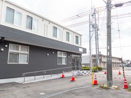 明るく開放的な外観