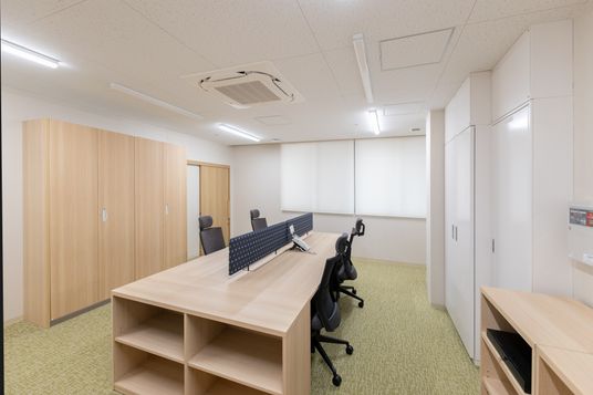 整備されたスタッフルーム