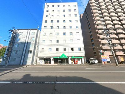 都市型施設の外観