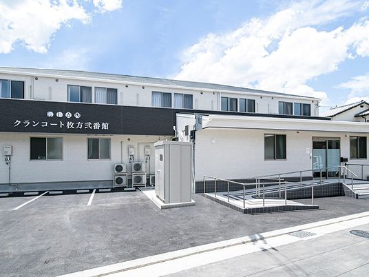 クランコート枚方弐番館の外観  