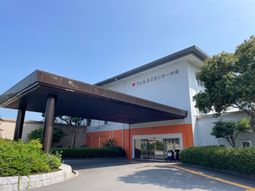立派なエントランス
