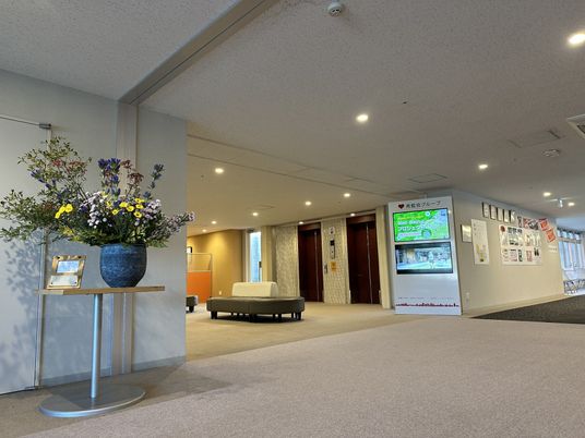 広々とした廊下