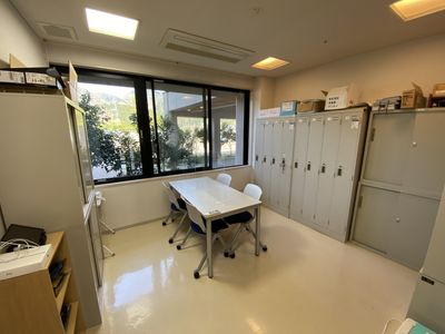 落ち着いた雰囲気の多目的室