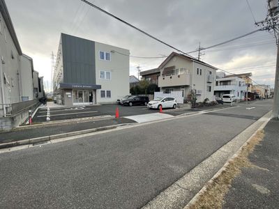 スタイリッシュな施設外観