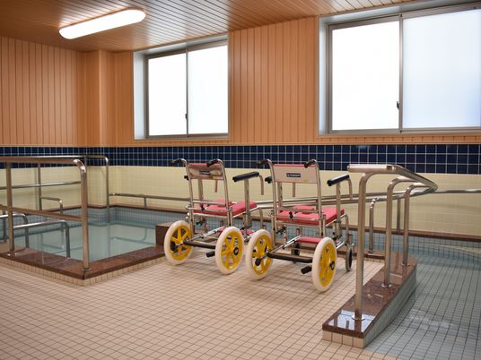 スタッフ使用の浴室施設