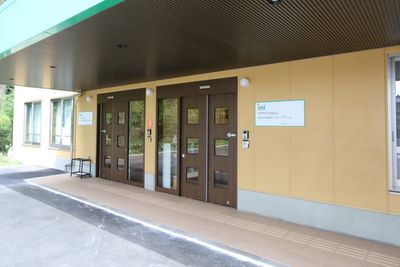 清潔感のあるエントランス