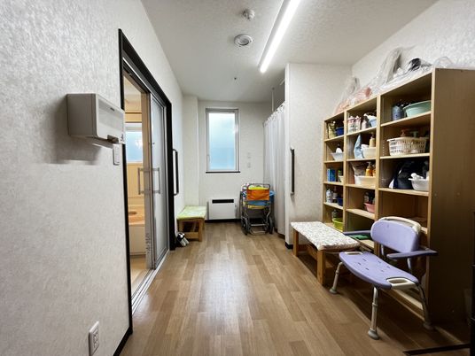 木製棚の設置部屋  