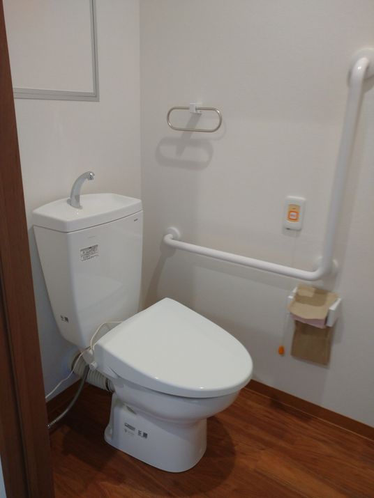 バリアフリートイレ