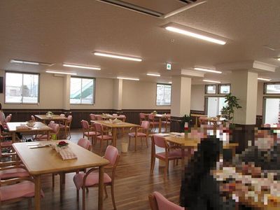 ゆとりある食堂