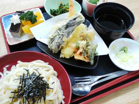 美味しそうな料理の盛り付け