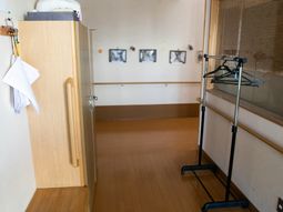 明るい居室スペース