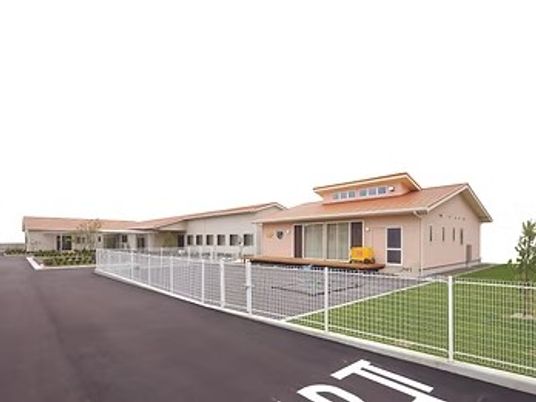 平屋建ての外観  
