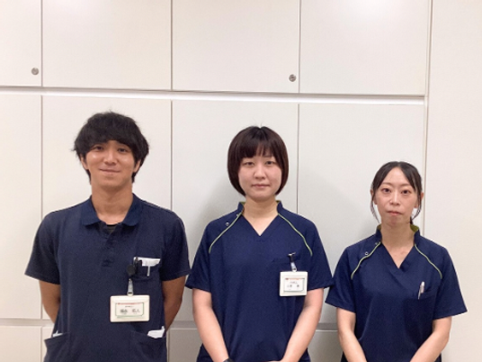 スタッフ3人の集合  