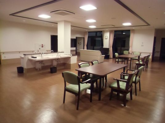 広々とした内観