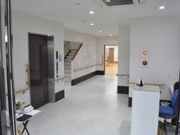 広々としたエントランス
