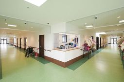 清潔感のある廊下