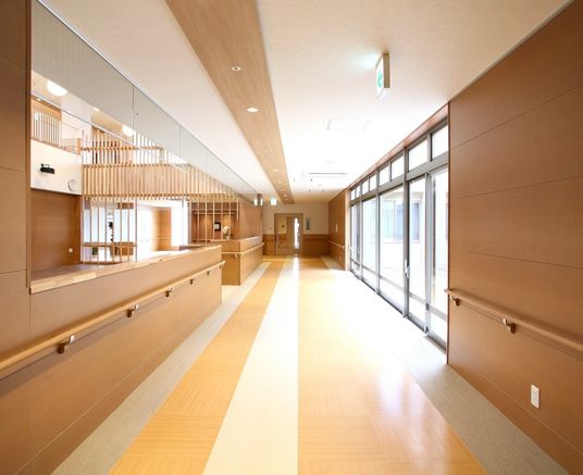 温かみのある廊下
