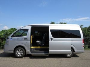 送迎車の外観  