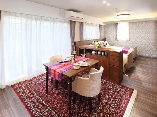 モダンな食堂の空間