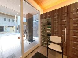 落ち着いた雰囲気の玄関