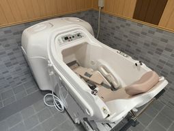 快適な機械浴槽