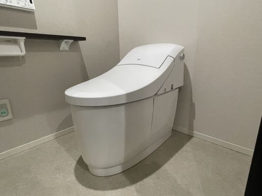 デザイン性の高いトイレ