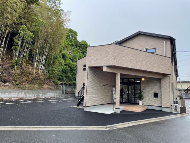 穏やかな雰囲気のエントランス