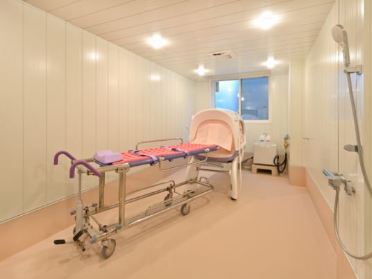整備された介護浴室