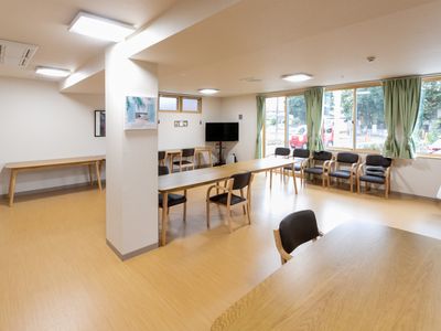 広々とした共用スペースの居室