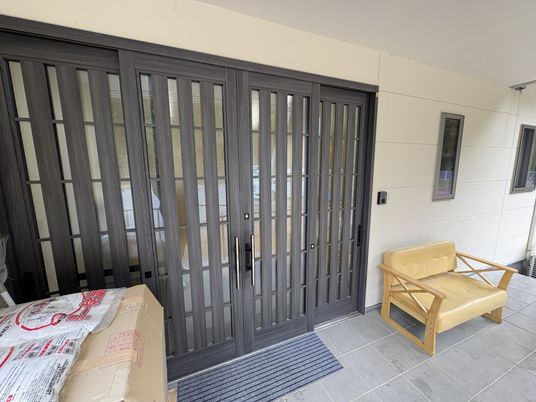 入り口の外側部分