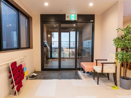 ゆったりとしたエントランス空間