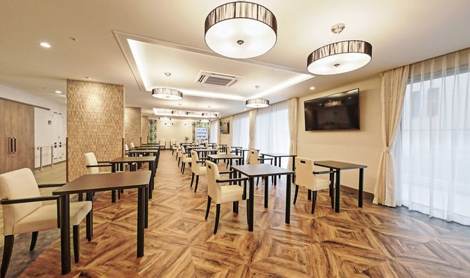 明るいダイニングルーム