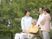 介護スタッフと楽しく会話