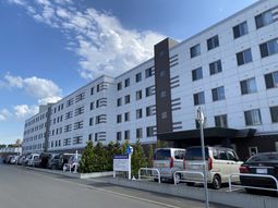 広々とした外観