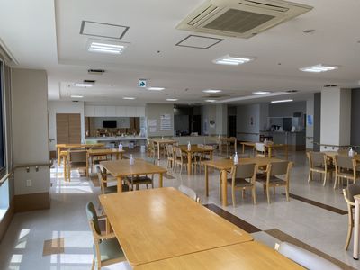 広々とした食堂