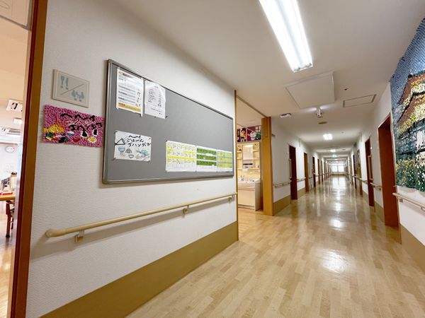 長い廊下