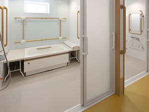 清潔な介助用ユニットバス