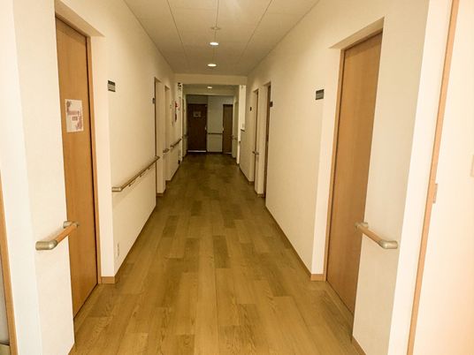 温かみのある廊下