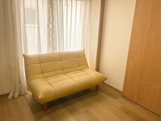 自然光が差し込む居室