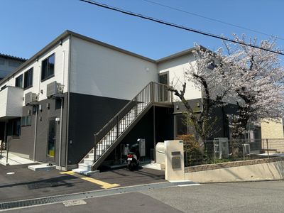 階段近くの外観