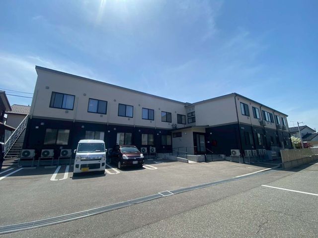 外観の施設建物