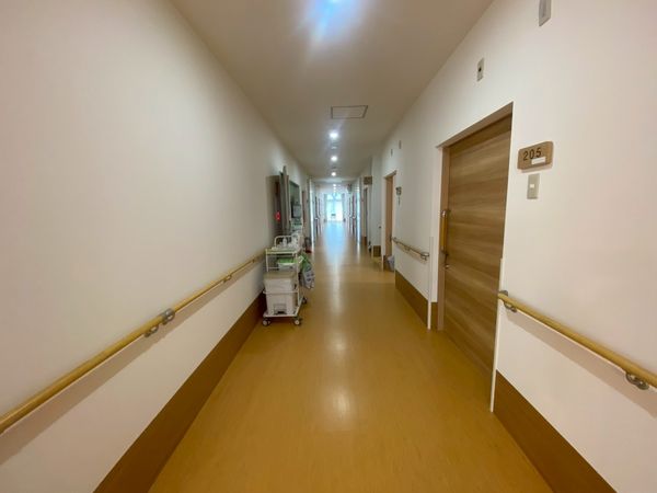 長い廊下