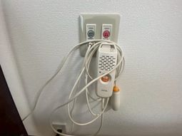 スタッフ用装置