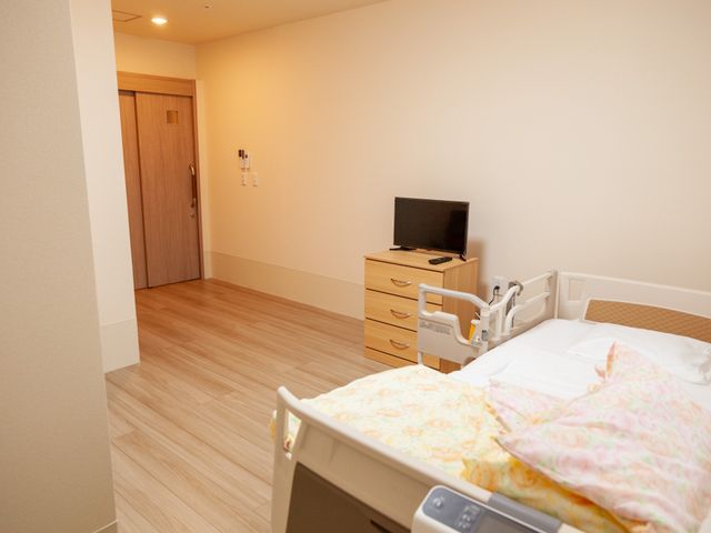 整った居室環境 居室 清潔かつ機能的な居室で、利用者様の快適な生活をサポートするお仕事です。