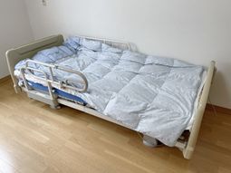 広々とした居室の寝具
