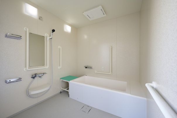 清潔感ある浴室