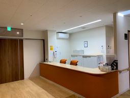 開放的な受付カウンター