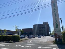 快適な外観のエントランス