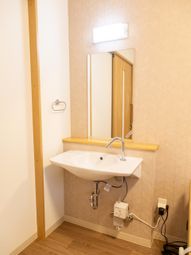 清潔な洗面台の様子